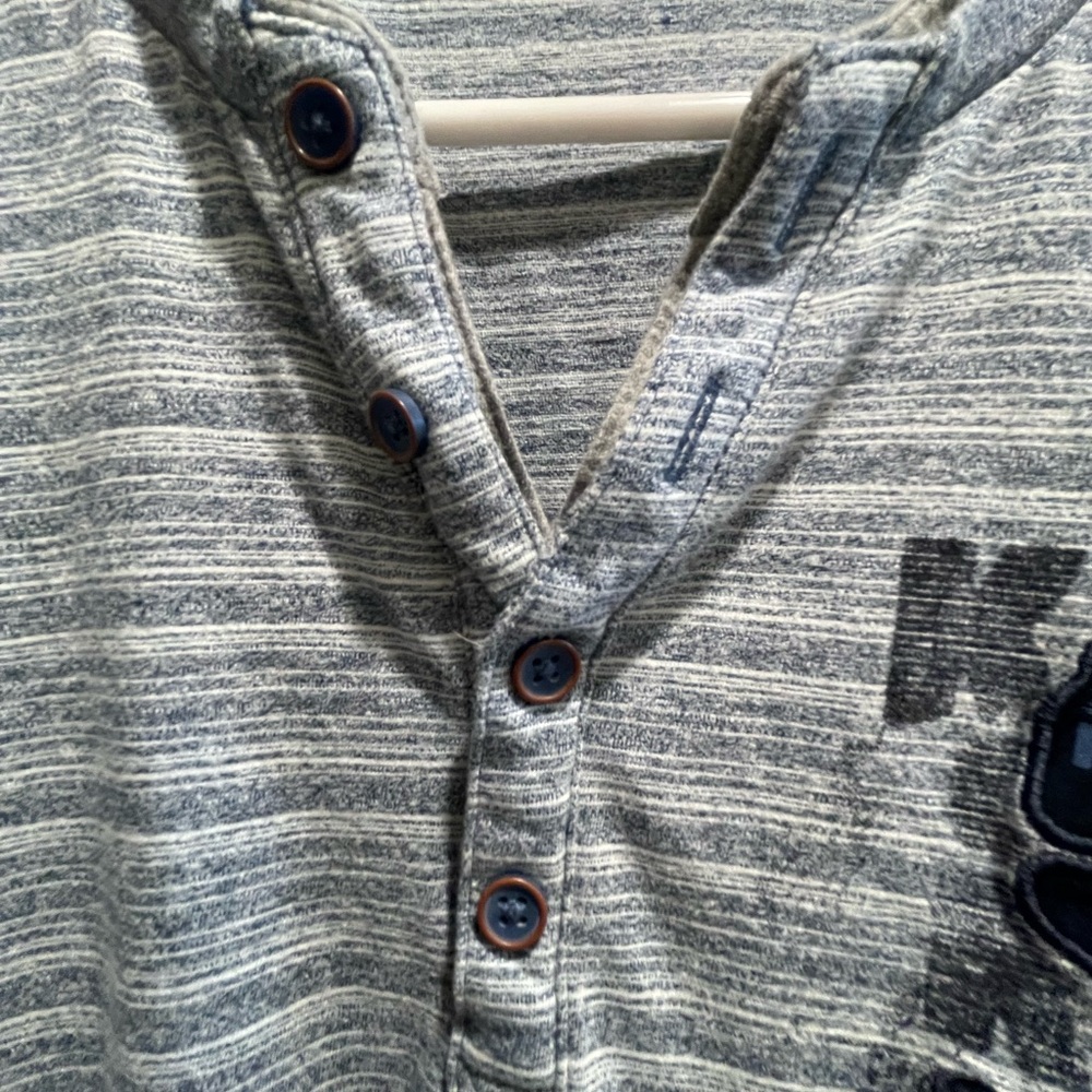 MENS TEE - Picture 4 of 6